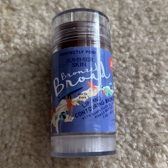 ❣️SALE$10Perfectly Posh~Bronzed Broad~Lip and contouring bronzer~ New and Sealed - Picture 3 of 7